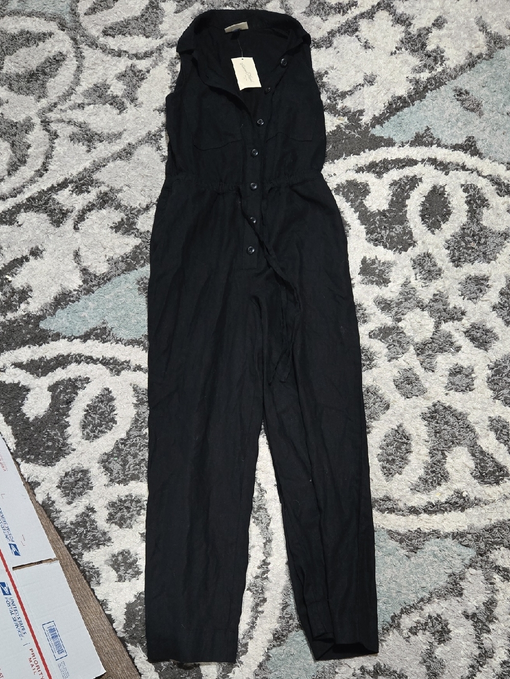 Universal Thread Black Sleeveless Button-Front Jumpsuit